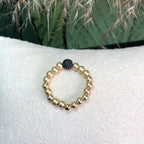 Bague Déesse Pélé, perle en lave de roche 4,5mm, fil nylon et gold filled, fait main