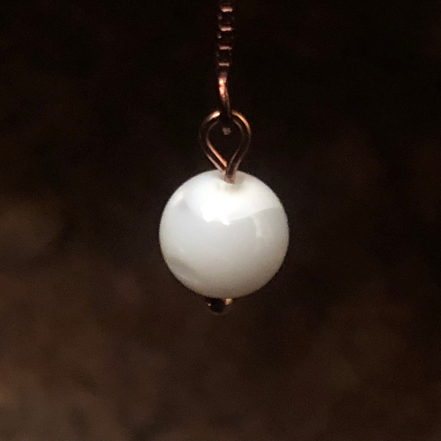 Boucle d'oreille Artémis - Nacre blanche - Intuition - 1 perle