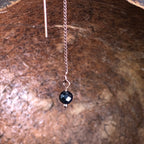 Boucle d'oreille Héra - Saphir - Loyauté - 1 perle
