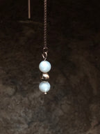 Boucle d'oreille Artémis - Nacre blanche - Intuition - 3 perles
