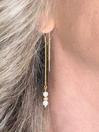 Boucle d’oreille Séléné - Pierre de lune - Féminité - 3 perles