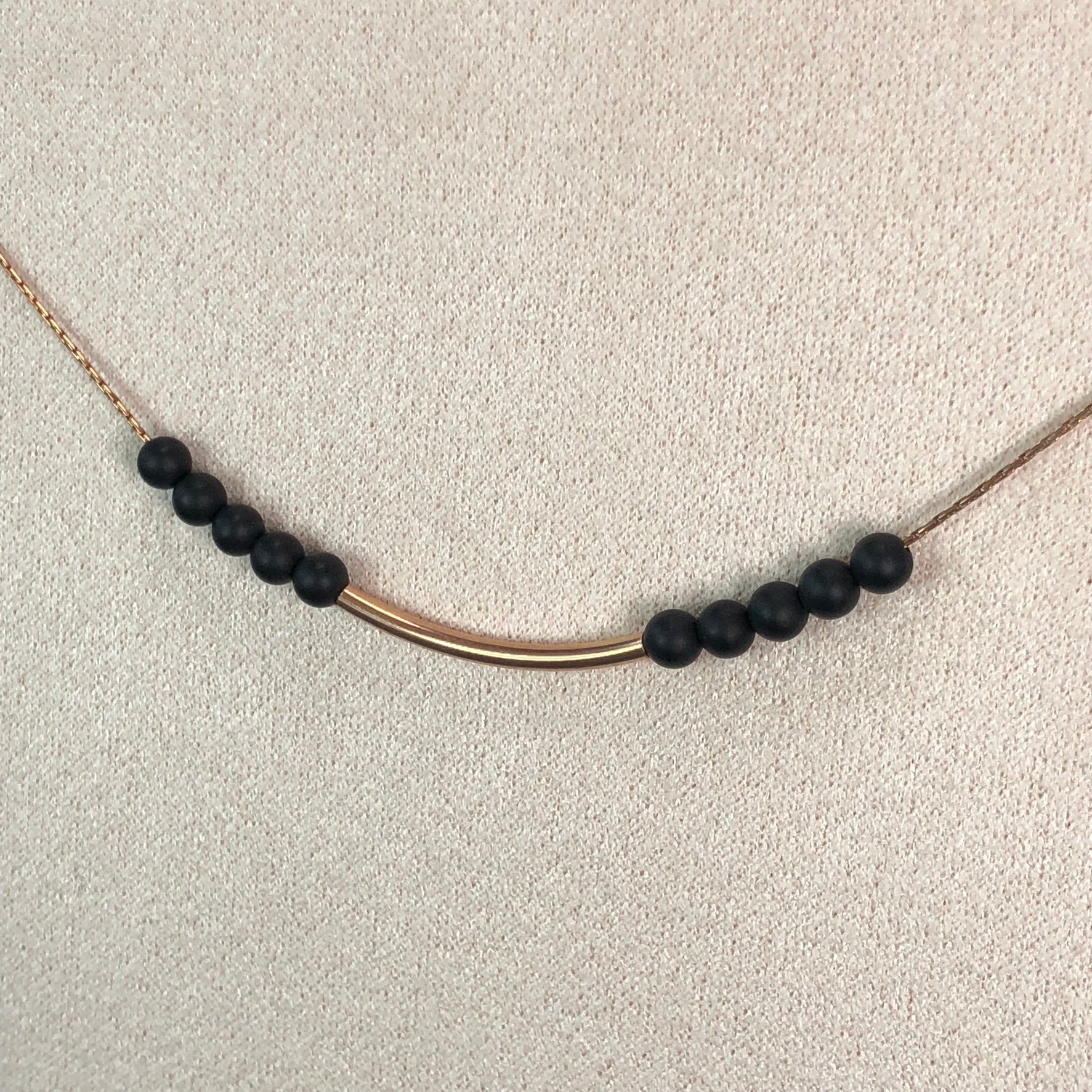 Collier Athéna - Agate noire - Clarté