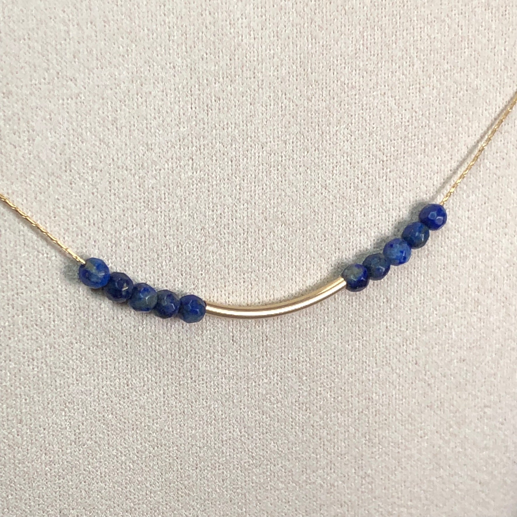 Collier Isis - Lapis-lazuli - Conscience
